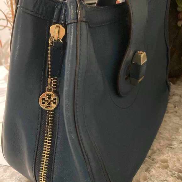 2pc Tory Burch Blue 💙 Leather Purse,Tory Burch Glasses Case,St Laurent Cloth - Picture 4 of 12